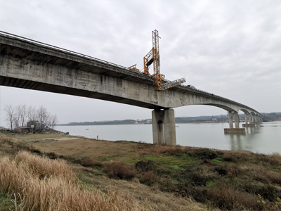 益陽(yáng)赤山跨河大橋非接觸多點(diǎn)檢測(cè)